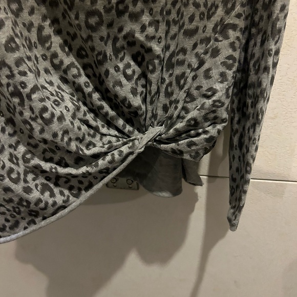 Umgee - Picture 2 of 3